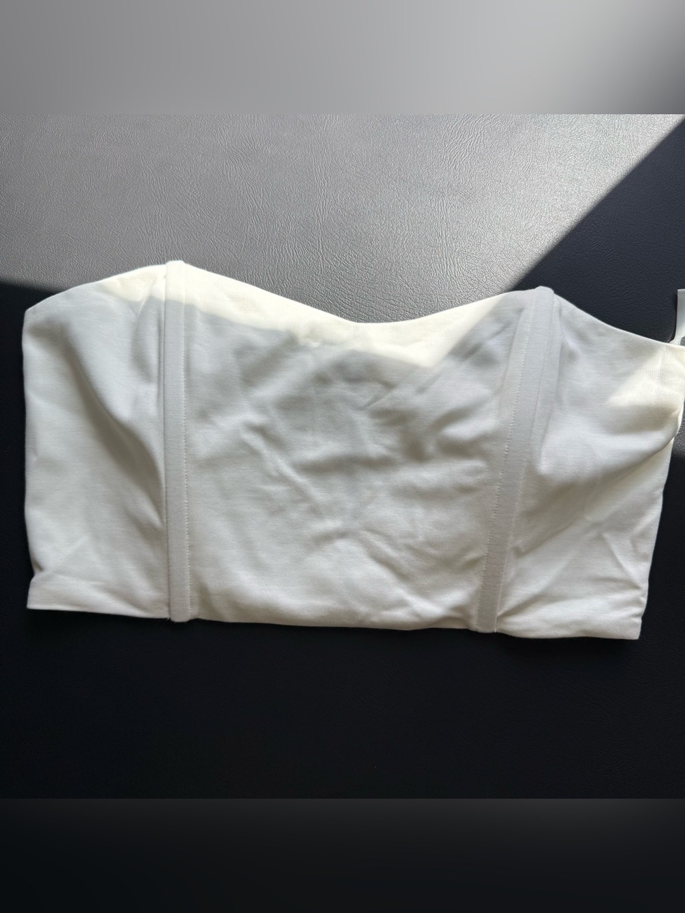 Illa Illa white cropped tube top size large